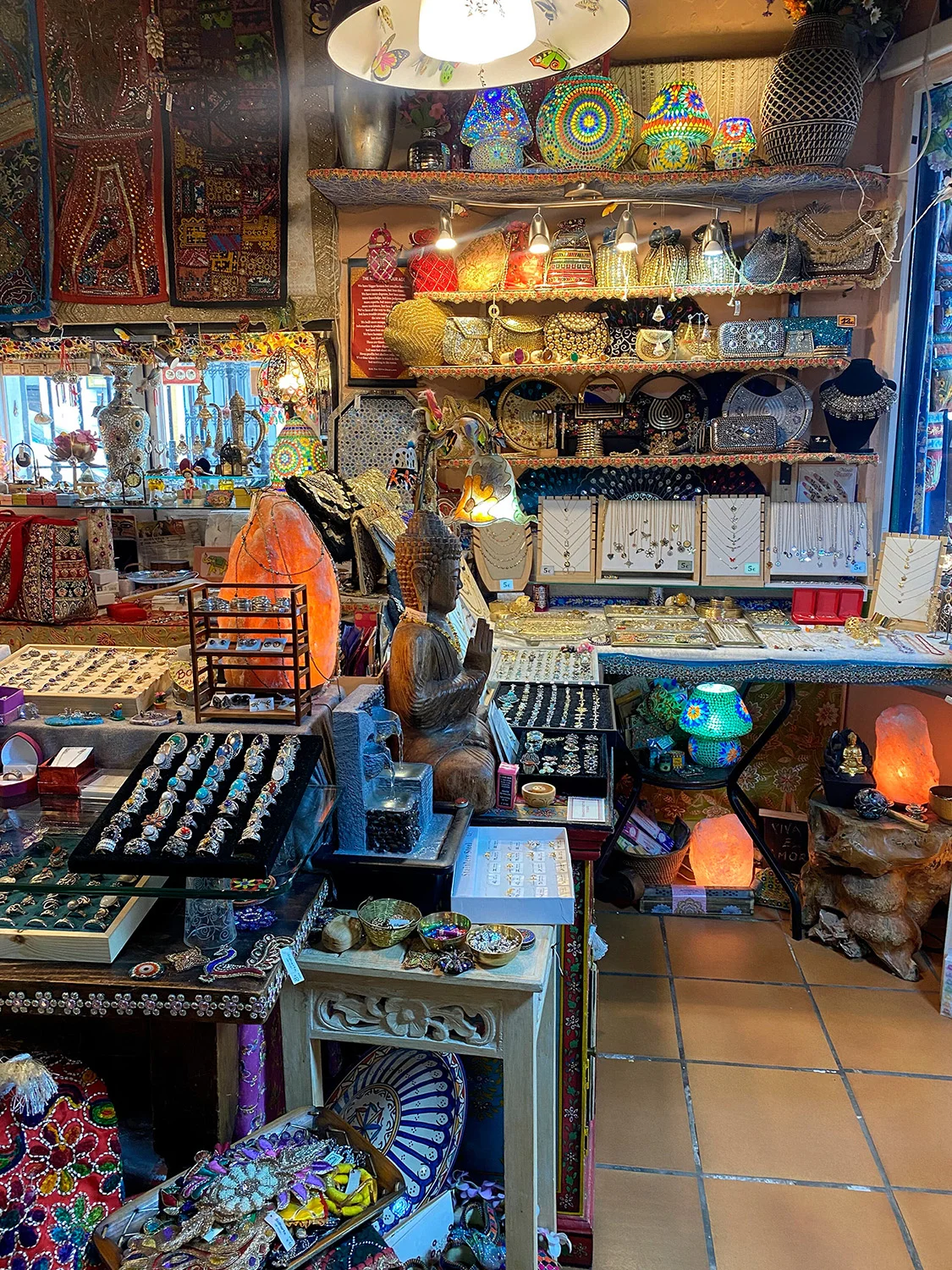 exploraNuestraColeccion